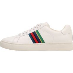 PS by Paul Smith LAPIN Sneakersy niskie white. Białe sneakersy męskie marki PS by Paul Smith, bez wzorów, ze skóry, bez zapięcia. Za 839,00 zł.