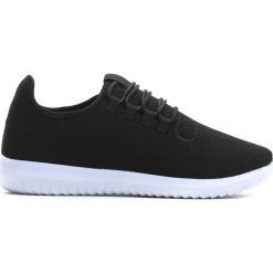 Czarne Buty Sportowe Entreaty. Czarne buty skate męskie Born2be, z materiału, na sznurówki. Za 69,99 zł.