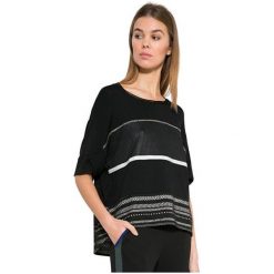 Desigual Ladies T-Shirt Ts Magda 17Wwtkb5 2000 (Rozmiar S). Czarne t-shirty damskie marki Desigual, s, z materiału. W wyprzedaży za 190,00 zł.