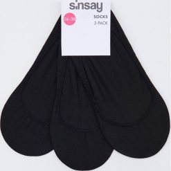 Skarpety stopki 3 pack - Czarny. Czarne skarpetki damskie Sinsay, bez wzorów. Za 9,99 zł.