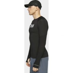 Longsleeve do biegania męski. Koszulki męskie s, bez wzorów, z materiału, z dekoltem na plecach, długie. W wyprzedaży za 99,99 zł.