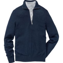 Sweter Regular Fit bonprix ciemnoniebieski. Niebieskie swetry męskie marki bonprix, s, bez wzorów, bez kołnierzyka, bez kaptura. Za 44,99 zł.