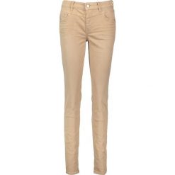 Dżinsy "Antonia" - Skinny fit - w kolorze beżowym. Rurki damskie Rosner, w paski. W wyprzedaży za 173,95 zł.