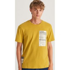 T-shirt z nadrukiem - Zielony. Zielone t-shirty męskie Reserved, s, z nadrukiem, bez kołnierzyka. W wyprzedaży za 29,99 zł.