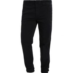 Spodnie męskie: Tommy Jeans ESSENTIAL Chinosy black