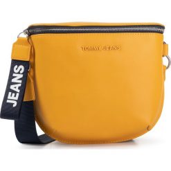 Torebka TOMMY JEANS - Tjw Femme Pu Bumbag AW0AW07154 ZBC. Żółte listonoszki damskie Tommy Jeans, z aplikacjami, z jeansu, zdobione, bez dodatków. Za 399,00 zł.
