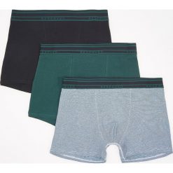 Bokserki 3 pack - Khaki. Brązowe bokserki męskie Reserved, bez wzorów. Za 59,99 zł.