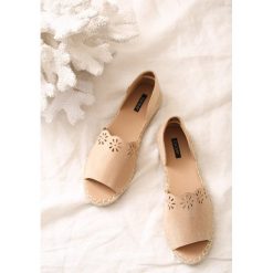 Beżowe Espadryle Too Fast. Brązowe espadryle damskie Born2be, z aplikacjami, bez obcasa, na płaskiej podeszwie. Za 69,99 zł.