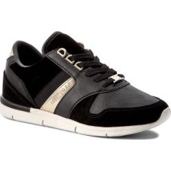 Sneakersy TOMMY HILFIGER - Skye 1C3 FW0FW02023 Black 990. Czarne półbuty damskie TOMMY HILFIGER, z zamszu. W wyprzedaży za 249,00 zł.