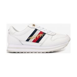 Tommy Hilfiger Signature Runner Tenisówki Biały. Białe trampki i tenisówki damskie TOMMY HILFIGER, bez wzorów, ze skóry, bez zapięcia. Za 464,95 zł.