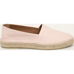 Emporio Armani - Espadryle skórzane. Pomarańczowe espadryle damskie Emporio Armani, bez wzorów, ze skóry, bez obcasa, na obcasie. W wyprzedaży za 799,90 zł.