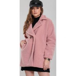 Różowa Kurtka No Cover. Różowe kurtki damskie Renee, na zimę, xl, bez wzorów, z futra, eleganckie, długie. Za 219,99 zł.