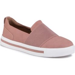 Tenisówki CLARKS - Un Maul Step 261401694 Rose. Różowe półbuty damskie Clarks, bez wzorów, ze skóry, bez zapięcia. W wyprzedaży za 229,00 zł.