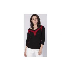 Sweter z głębokim dekoltem, SWE142 czarny/czerwony MKM. Czerwone swetry klasyczne damskie marki Mkm swetry, s, z dzianiny, eleganckie, z dekoltem na plecach. Za 113,00 zł.