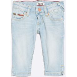 Tommy Hilfiger - Jeansy dziecięce 98-164 cm. Niebieskie jeansy dziewczęce marki TOMMY HILFIGER, z bawełny. W wyprzedaży za 99,90 zł.