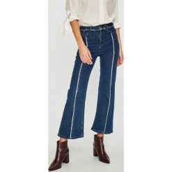 Trendyol - Jeansy. Niebieskie jeansy damskie Trendyol. W wyprzedaży za 59,90 zł.