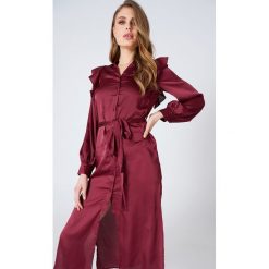 Sukienki: Hot & Delicious Satynowa sukienka zapinana na guziki – Red
