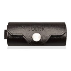 Skórzane etui na klucze SOLIER SA11 DARK BROWN. Brązowe etui męskie Solier, ze skóry. Za 34,90 zł.
