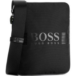 Saszetka BOSS - Pixel 50332705 Black 001. Czarne torby męskie skórzane Boss, bez wzorów, z materiału, młodzieżowe. W wyprzedaży za 289,00 zł.