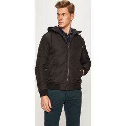 Jack & Jones - Kurtka. Zielone kurtki męskie Jack & Jones, xxl, bez wzorów, z bawełny, krótkie, z kapturem. W wyprzedaży za 119,90 zł.