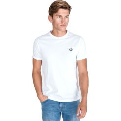 Fred Perry Ringer Koszulka Biały. Białe podkoszulki męskie Fred Perry, m, bez wzorów, z bawełny, bez kołnierzyka, krótkie. Za 223,95 zł.