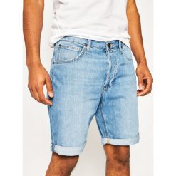 Szorty jeansowe Lee Pocket L73ELJIL. Niebieskie spodenki i szorty męskie Lee, m, bez wzorów, z bawełny. Za 229,00 zł.