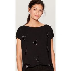 T-shirty damskie: Koszulka z puszystą aplikacją - Czarny