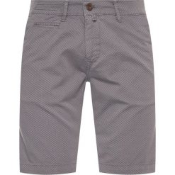 Szorty materiałowe Pierre Cardin 3465/2070. Szare spodenki i szorty męskie Pierre Cardin, m, bez wzorów, z elastanu. Za 269,00 zł.
