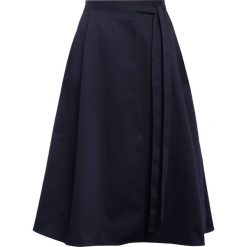 Jil Sander Navy Spódnica trapezowa navy. Niebieskie spódniczki trapezowe marki Jil Sander Navy, z elastanu. W wyprzedaży za 943,20 zł.