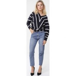 Ciemnoniebieski Sweter Jordan. Swetry damskie Born2be, s, w paski, bez rękawów, długie, bez kaptura. Za 89,99 zł.