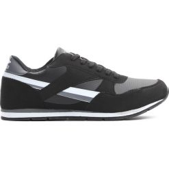Czarno-Szare Buty Sportowe Hug. Szare buty sportowe męskie marki Born2be, z materiału, na sznurówki. Za 99,99 zł.
