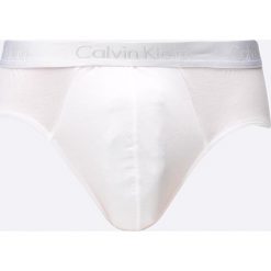 Calvin Klein Underwear - Slipy. Białe slipy męskie marki Calvin Klein Underwear, s, z elastanu. W wyprzedaży za 99,90 zł.