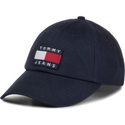 Czapka z daszkiem Tommy Jeans Tjw Hertage Cap AW0AW08148. Niebieskie czapki damskie Tommy Jeans, bez wzorów, z jeansu. W wyprzedaży za 139,00 zł.