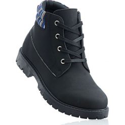 Kozaki sznurowane bonprix czarny. Czarne kozaki dziewczęce marki bonprix. Za 34,99 zł.
