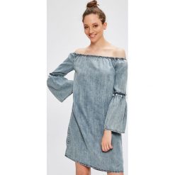 Only - Sukienka. Niebieskie sukienki damskie ONLY, na co dzień, bez wzorów, z lyocellu, casualowe, bez kołnierzyka, z długim rękawem, długie, mini, proste. W wyprzedaży za 69,90 zł.