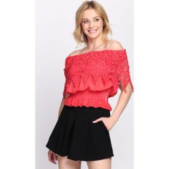 Czerwona Bluzka Love Scene. Czerwone bluzki damskie Born2be, s. Za 59,99 zł.