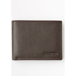 Portfel nolan brąz. Portfele męskie Recman, bez wzorów. Za 149,00 zł.