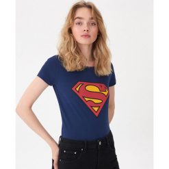 T-shirt Superman - Granatowy. Niebieskie t-shirty damskie House, xl, z motywem z bajki, bez kołnierzyka. Za 49,99 zł.