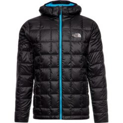 Kurtka puchowa The North Face Kabru T93L4VMW0. Czarne kurtki męskie The North Face, m, bez wzorów, z poliesteru, bez kaptura. W wyprzedaży za 539,00 zł.