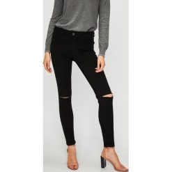 Vero Moda - Jeansy. Czarne jeansy damskie Vero Moda, s, bez wzorów, z elastanu. W wyprzedaży za 89,90 zł.