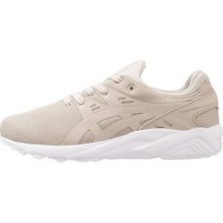 Asics Tiger GELKAYANO TRAINER EVO Tenisówki i Trampki feather grey. Szare trampki i tenisówki damskie marki Asics Tiger, z tworzywa sztucznego. W wyprzedaży za 189,50 zł.
