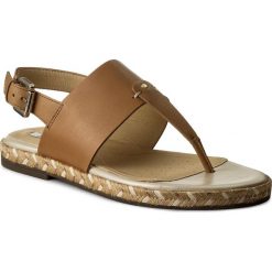 Espadryle GEOX - D Kolleen C D725SC 00043 C5102 Caramel. Pomarańczowe espadryle damskie Geox, bez wzorów, ze skóry ekologicznej, bez obcasa. W wyprzedaży za 189,00 zł.
