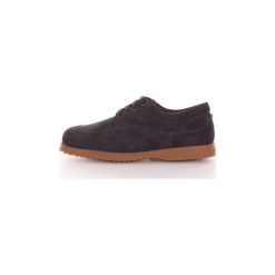 Buty Hogan HXM00E00110HG0. Niebieskie trampki męskie Hogan, bez wzorów, bez zapięcia. Za 808,21 zł.