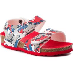 Sandały BIRKENSTOCK - Palu Kids Bs 1012700 Dino Camo Red. Czerwone sandały chłopięce Birkenstock. W wyprzedaży za 159,00 zł.