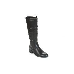 Kozaki LPB Shoes LESLIE. Czarne kozaki damskie marki LPB Shoes, bez obcasa, bez zapięcia. Za 279,20 zł.