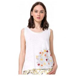Desigual Koszulka Bez Rękawów Damska Las L Biały. Białe koszulki damskie Desigual, l, bez wzorów, bez kołnierzyka, bez rękawów. W wyprzedaży za 126,00 zł.