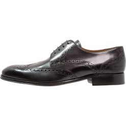 Melvin & Hamilton KANE Eleganckie buty black. Czarne buty wizytowe męskie marki Melvin & Hamilton, ze skóry, na sznurówki. Za 719,00 zł.
