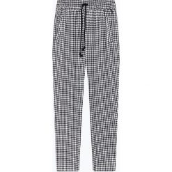 Spodnie chino "Arivagigi" w kolorze czarno-białym. Czarne spodnie damskie American Vintage, s, z wiskozy. W wyprzedaży za 214,95 zł.