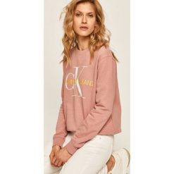 Calvin Klein Jeans - Bluza. Różowe bluzy damskie Calvin Klein Jeans, s, z nadrukiem, z elastanu, bez rękawów, bez kaptura. Za 399,90 zł.