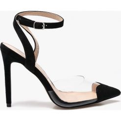 Public Desire - Sandały. Szare sandały damskie marki Public Desire, z materiału, na obcasie. W wyprzedaży za 99,90 zł.